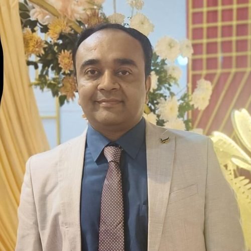 Dr Abhinav